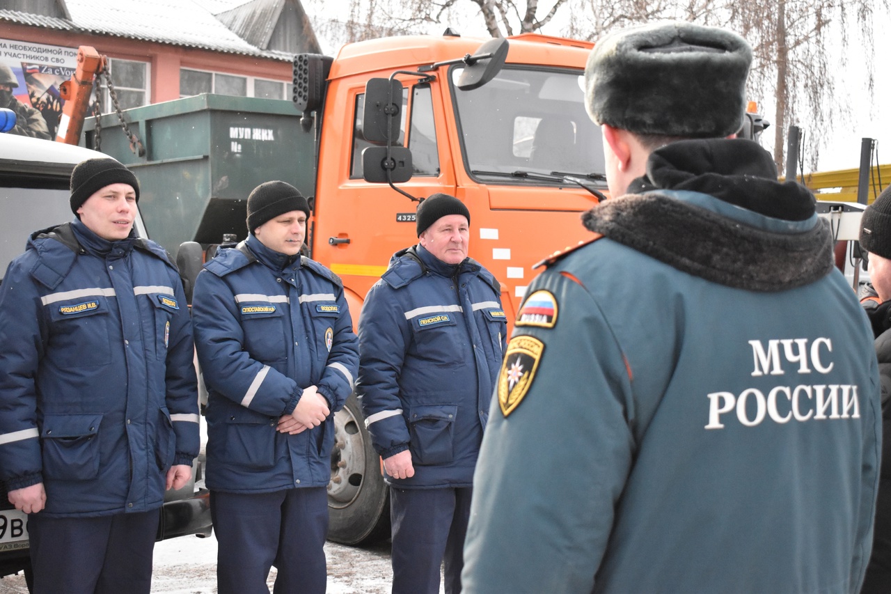 В Павловске проверили готовность служб к наступлению половодья.