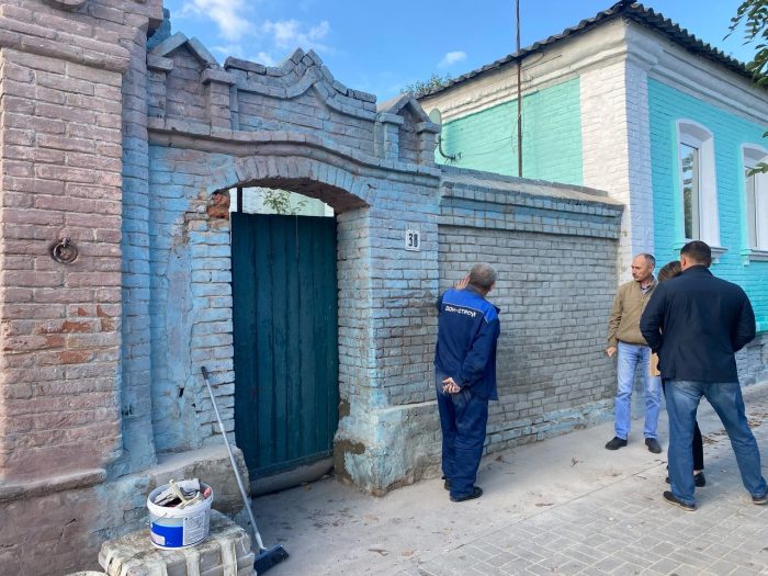 В городе приступили к благоустройству части пешеходной зоны по пр. Революции. В городе приступили к благоустройству части пешеходной зоны по пр. Революции.
