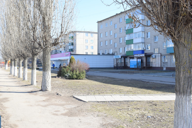 Каждый может сделать шаг на встречу благоустроенной среде вокруг себя и поучаствовать в оформлении родного города.. Каждый может сделать шаг на встречу благоустроенной среде вокруг себя и поучаствовать в оформлении родного города..